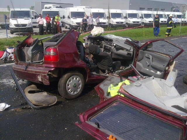 Wypadek samochodowy - Ociąż - straż pożarna