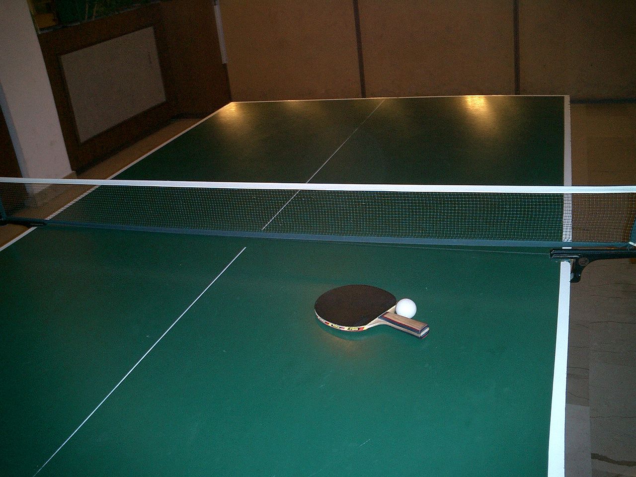 tenis stołowy ping pong - West Brom 4ever - CC:Wikimedia Commons