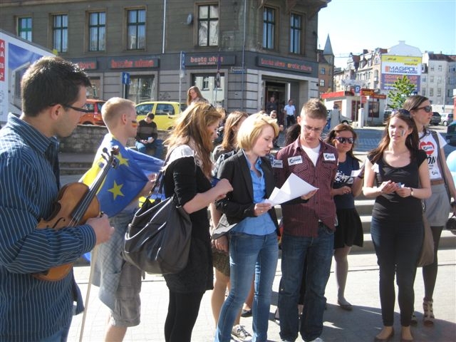 śpiewają odę do radości - Jacek Kosiak