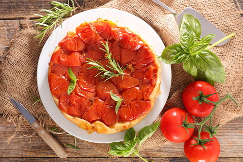 Pomidory w puszkach zdrowa żywność posiłek - Fotolia
