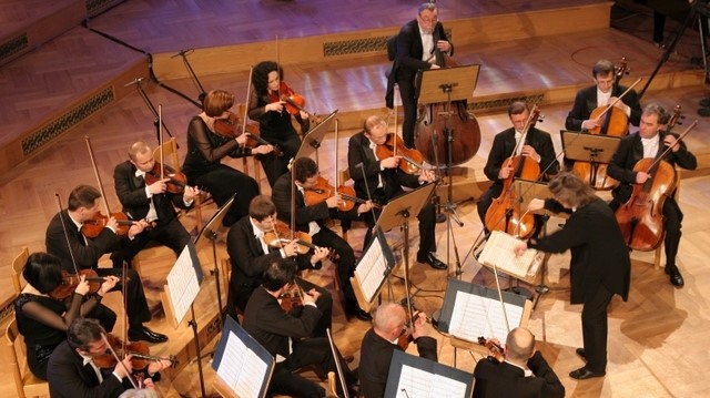 amadeus orkiestra - Orkiestra Amadeus