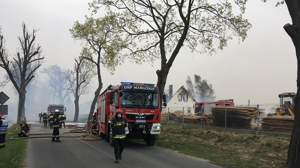 pożar Brzostowo piła margonin wóz strażacki strażacy - Przemysław Stochaj