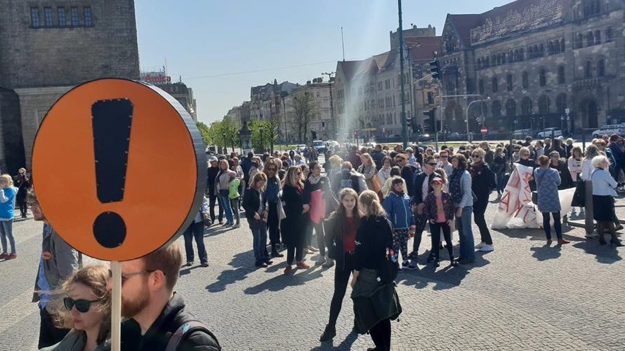 protest strajk nauczyciele nauczycieli poznań - Michał Jędrkowiak