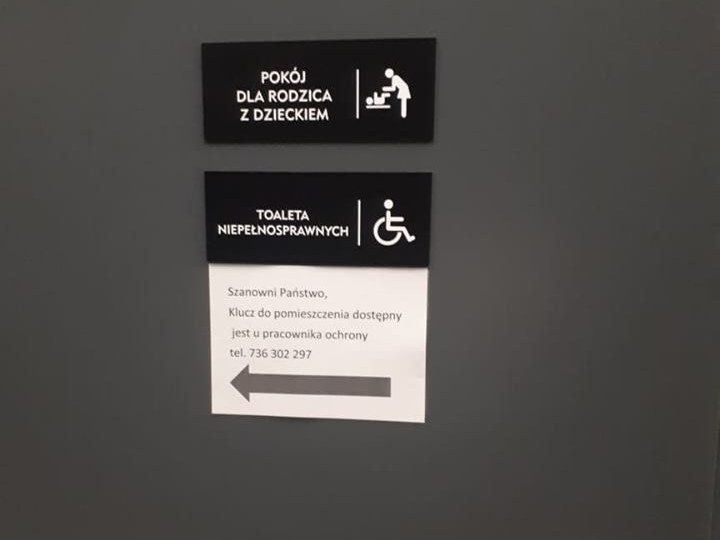 toaleta dla niepełnosprawnych galeria gniezno - Rafał Muniak