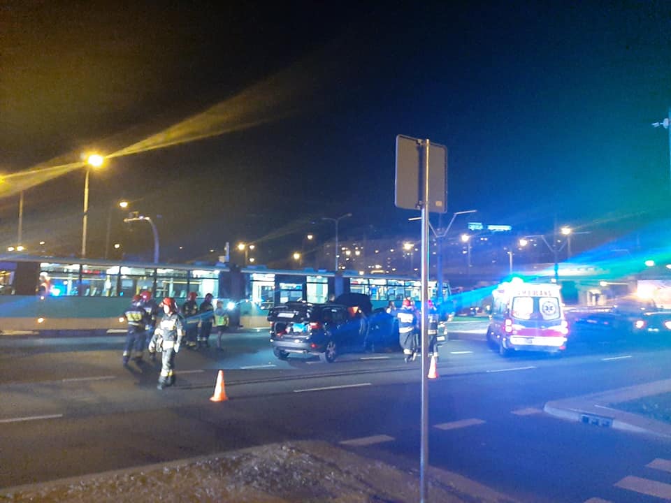 wypadek tramwaj Chartowo - Facebook - Gdzie jest wypadek w Poznaniu