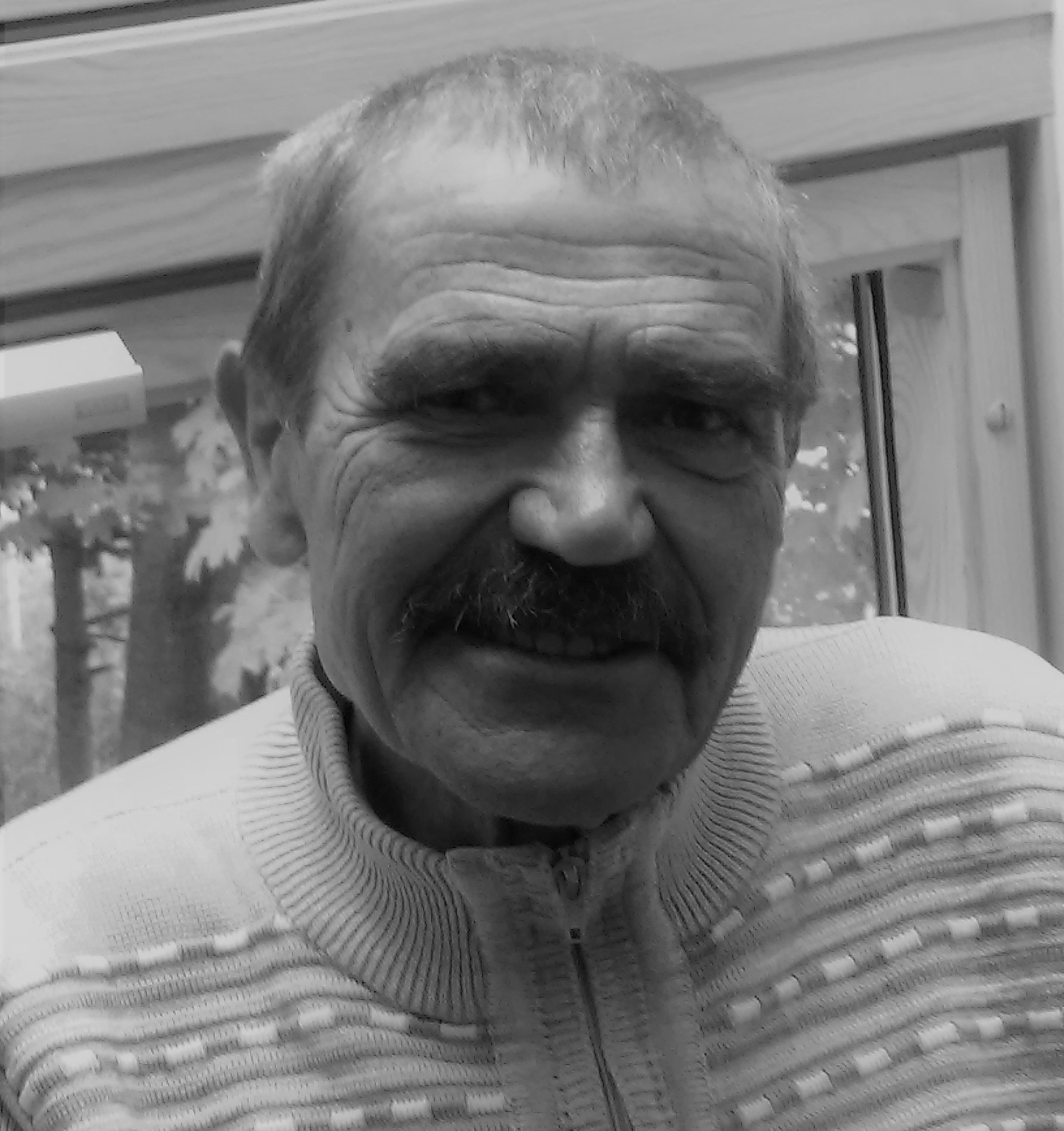 janusz smura  - Fundacja Pomocy Wzajemnej Barka