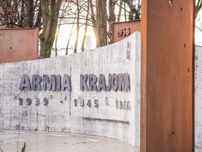 Pomnik AK -  UM Leszno