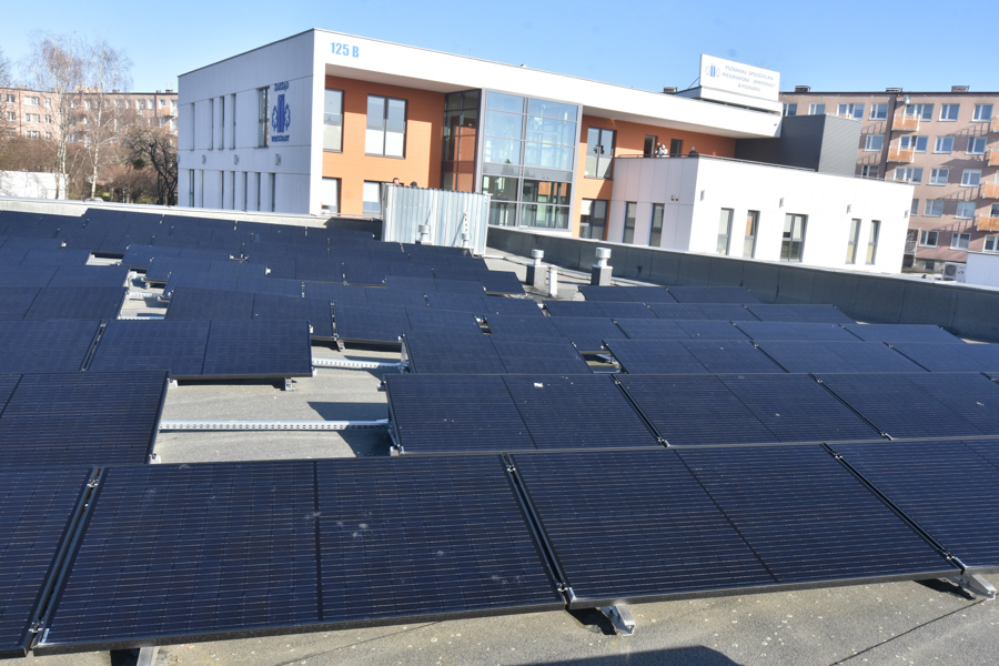 panele słoneczne fotowoltaika słoneczne dachy - Wojtek Wardejn