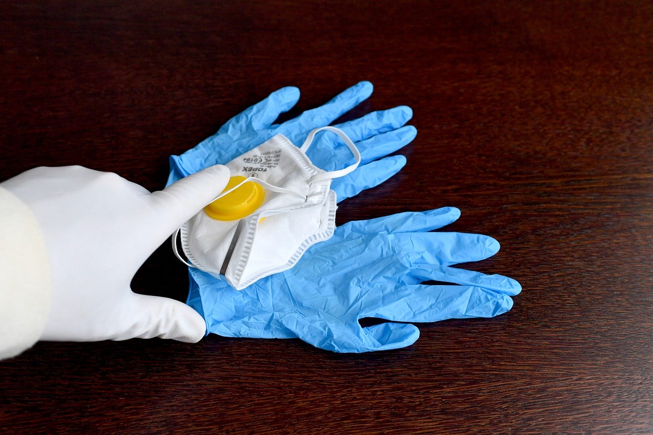 rękawiczki maski - Pixabay