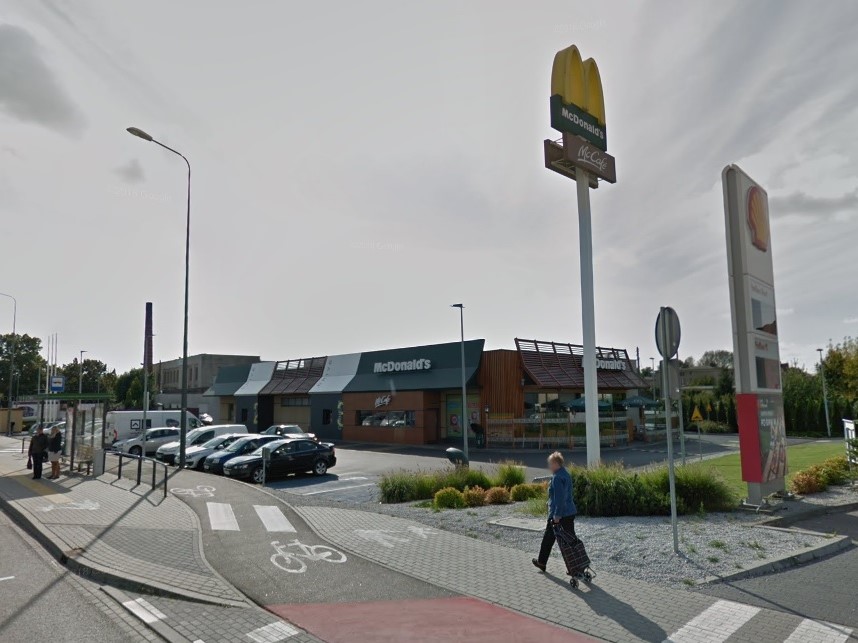 macdonald rzeczna poznań - Google Street View