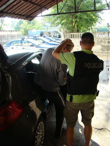 zatrzymanie_po 11latach_ploicjawlkp_pol_gov - www.wielkopolska.policja.gov.pl