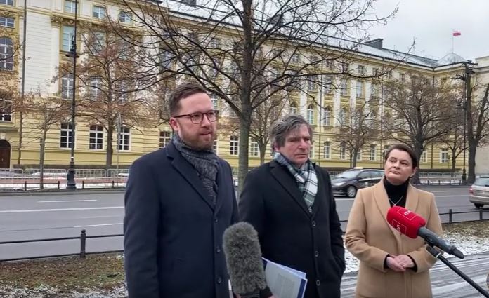 Przedstawiciele SDP, CWS i Ordo Iuris złożyli u premiera petycję w obronie wolności słowa w internecie - sdp.pl