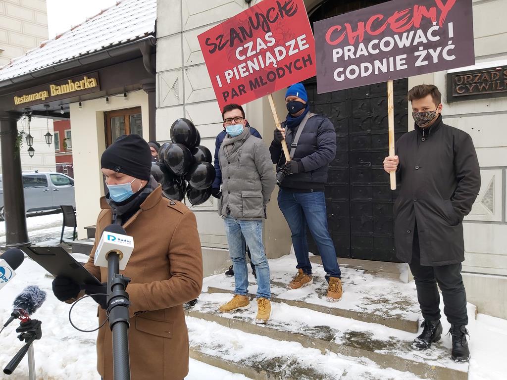 protest branża weselna  - Krzysztof Polasik