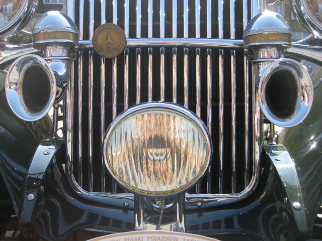 Rajd pojazdów zabytkowych - Września 2011 - Rafał Regulski