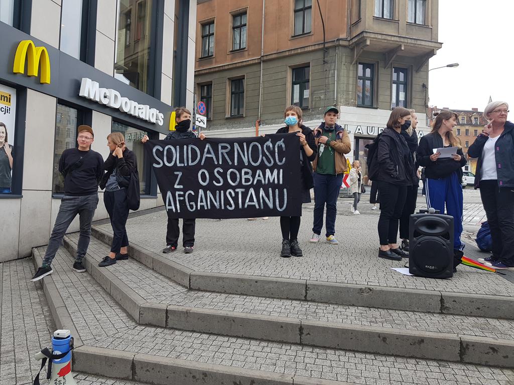 protest domagali się otwarcia granic dla migrantów - Hubert Jach