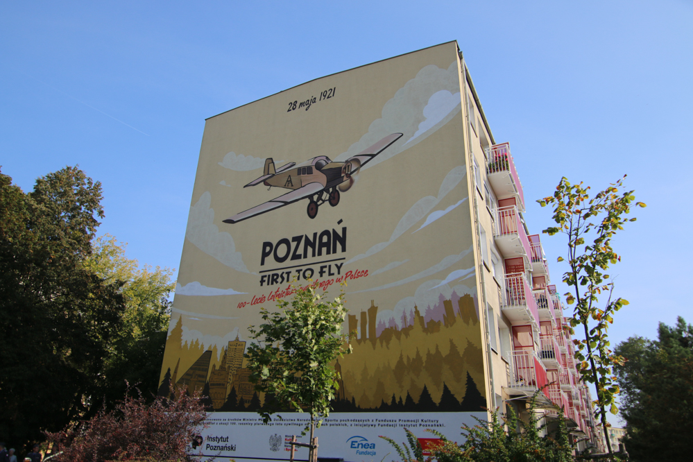 mural lot cywilny poznań  - Leon Bielewicz