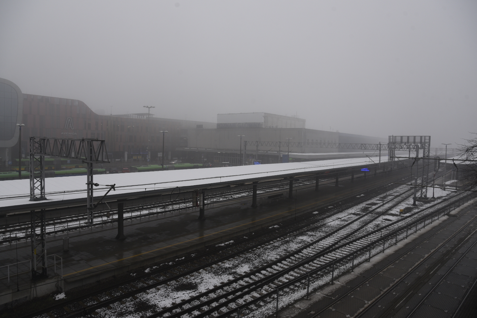 dworzec poznań główny - Wojtek Wardejn - Radio Poznań