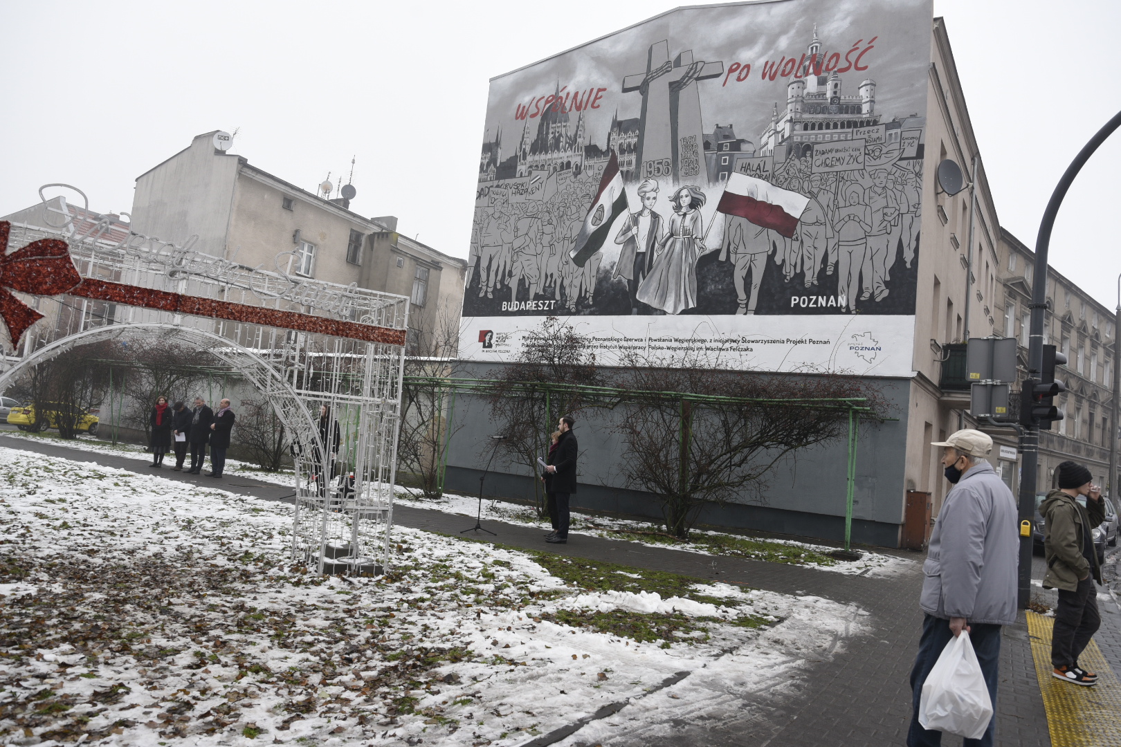 mural upamiętniający 65. rocznicę Poznańskiego Czerwca i Powstania Węgierskiego. szymon szynkowski vel sęk - Wojtek Wardejn - Radio Poznań