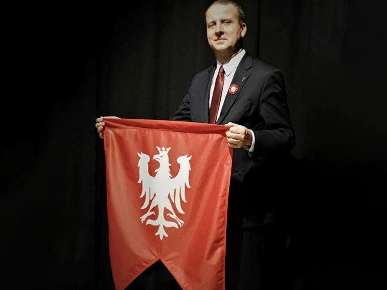 flaga powstańcza wojewoda michał zieliński  - WUW