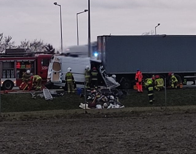 wypadek a2 śmiertelny zginęły 3 osoby  - Paweł Jackowski