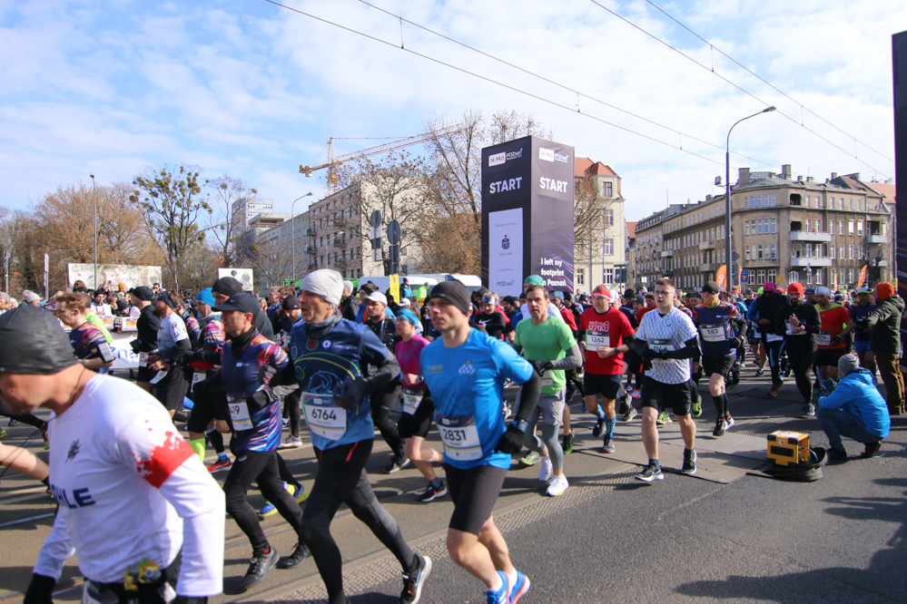 14. półmaraton poznań 2022 bieganie  - Leon Bielewicz - Radio Poznań