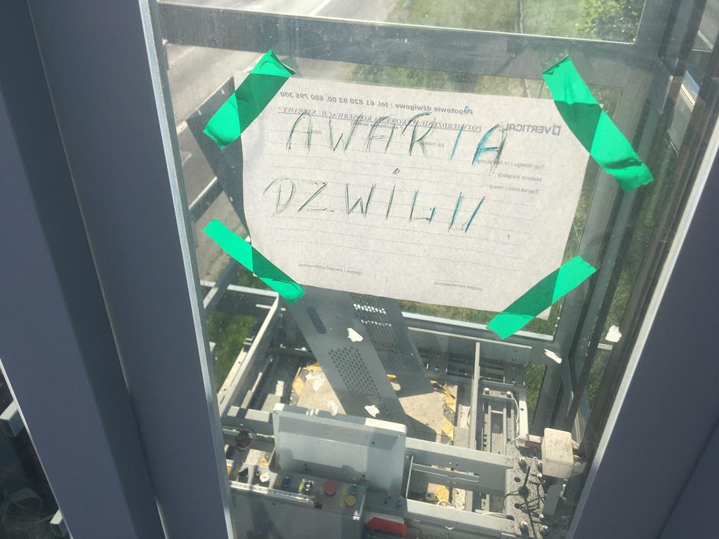 kładka w nekli nekla awaria windy - Rafał Regulski - Radio Poznań