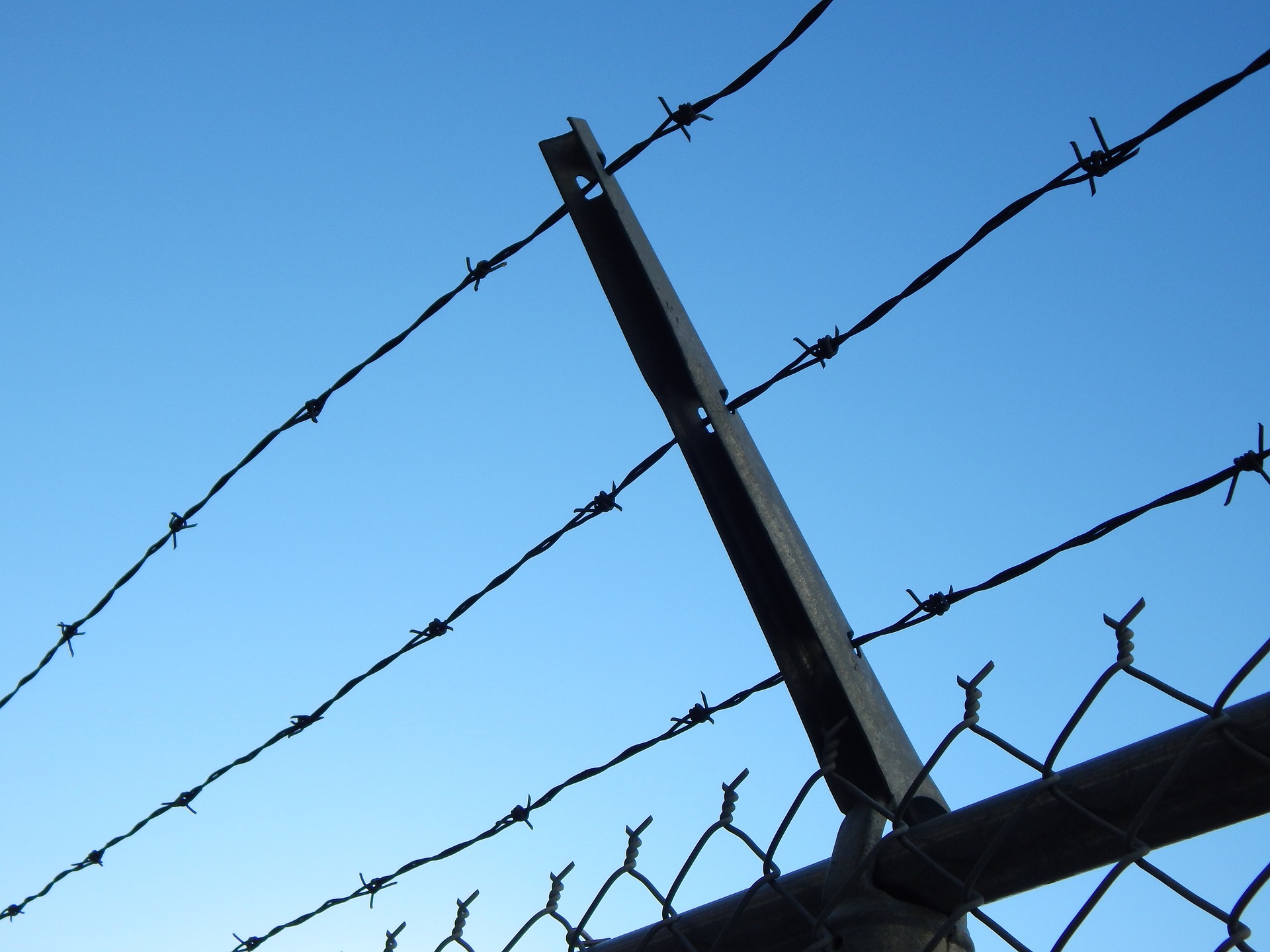 więzienie kraty - Pixabay