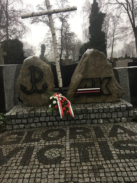 las skarszewski kalisz rocznica rozstrzelania działaczy ak armii krajowej  - Danuta Synkiewicz  - Radio Poznań