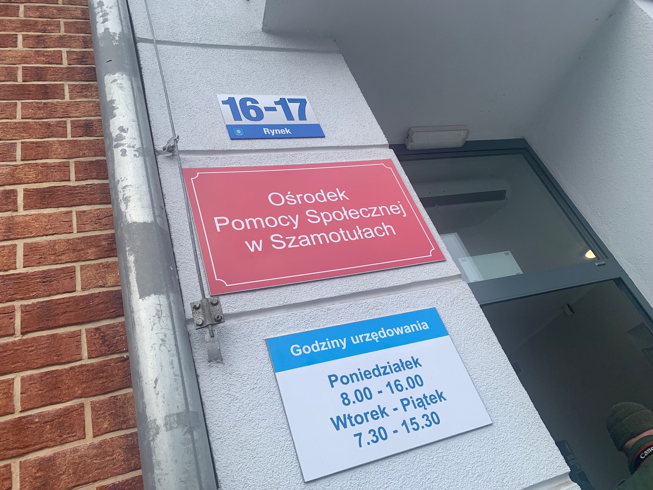 ośrodek pomocy społecznej w szamotułach szamotuły rynek - Kacper Witt - Radio Poznań