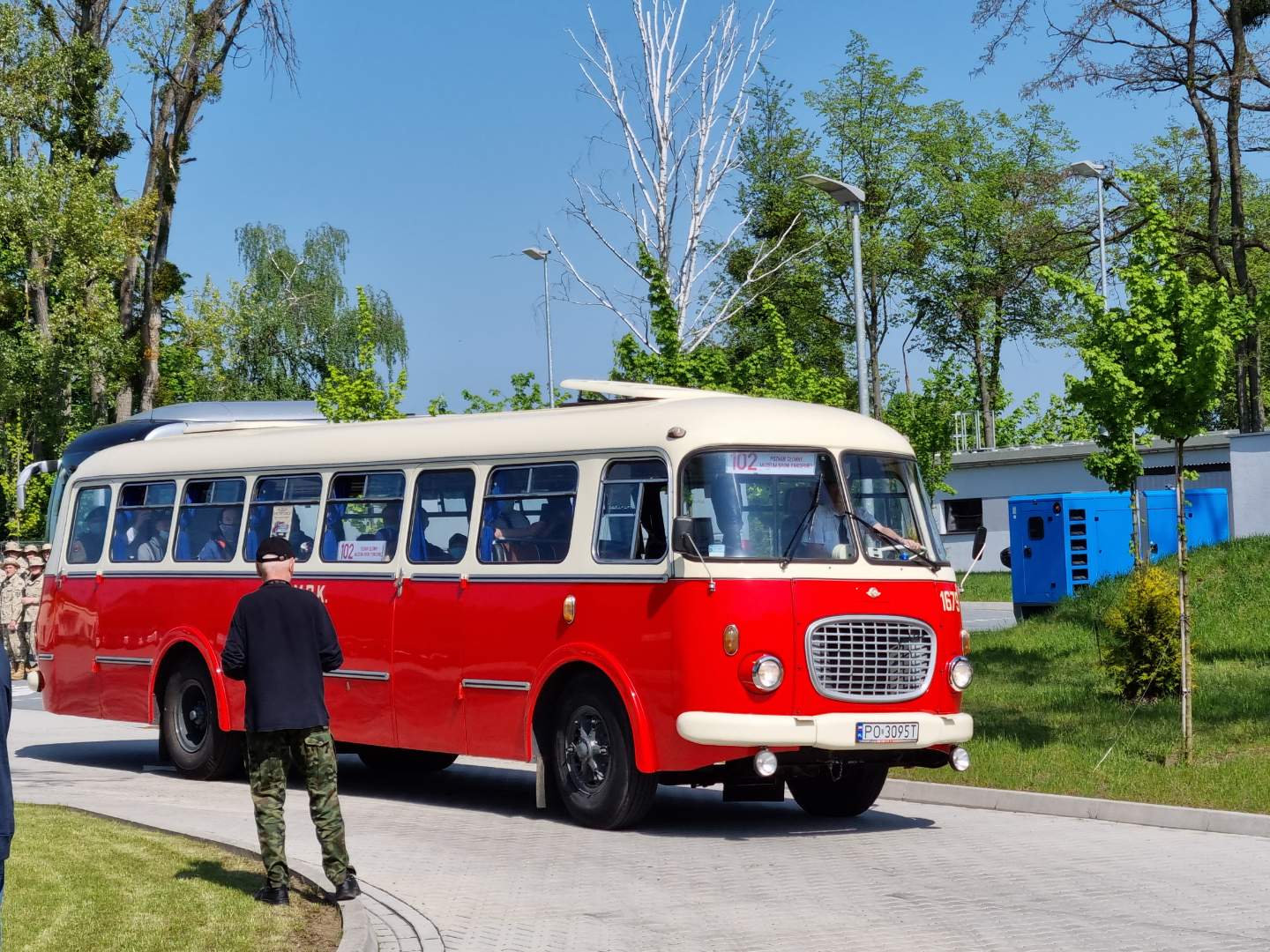 zabytkowy autobus linie turystyczne autobus historyczny ogórek jelcz - Magdalena Konieczna  - Radio Poznań