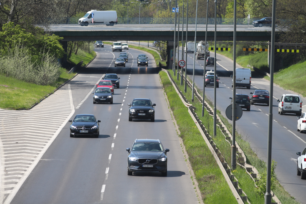 majówka na drogach drogi wakacje podróże kierowcy trasa trasy wyjazdy długi weekend - Leon Bielewicz - Radio Poznań