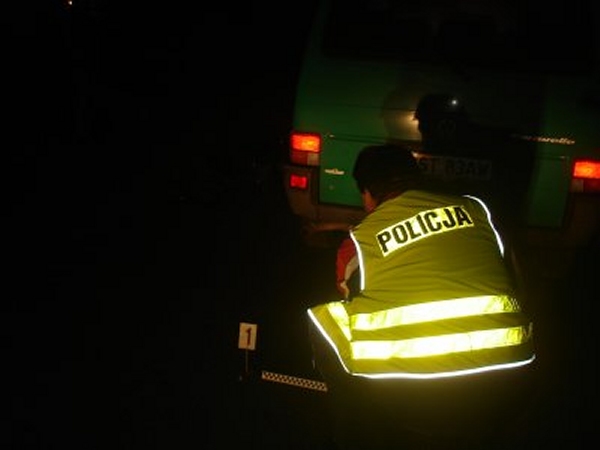 Ślady na miejscu strzelaniny - Policja/Poznań