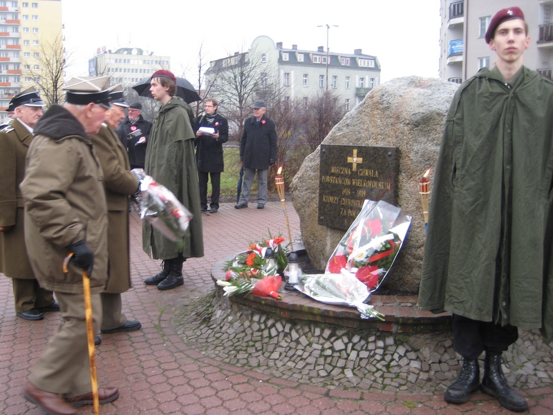 Cześć powstańcom wielkopolskim - Piła - Wiesława Pinkowska
