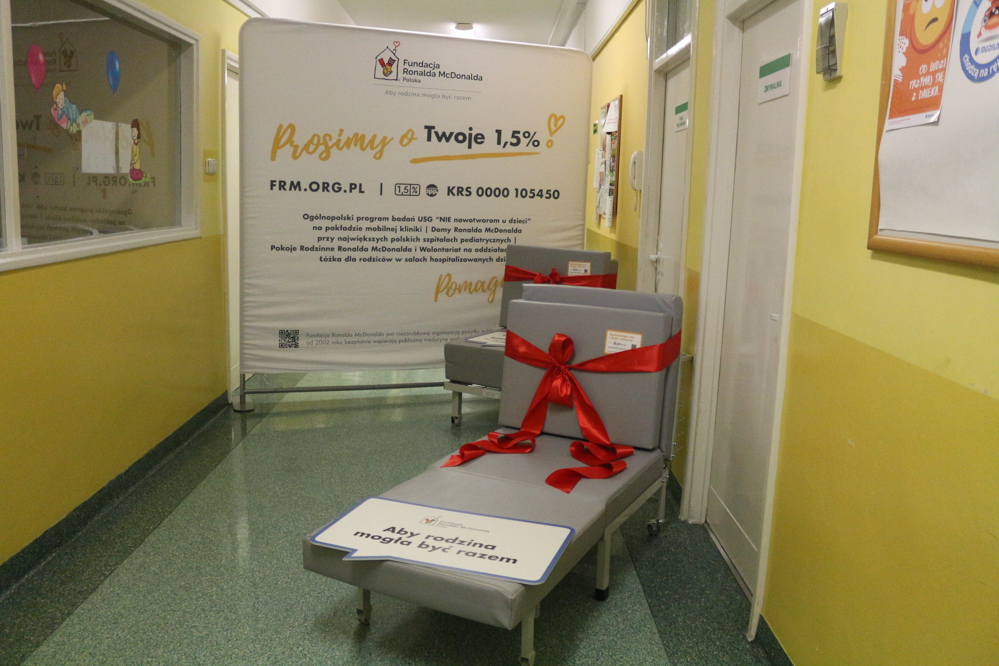 uniwersytewcki szpital dla dzieci łóżka dla rodziców - Leon Bielewicz  - Radio Poznań