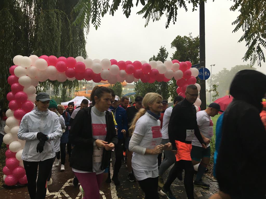Różowy bieg dla zdrowia kobiet w Kaliszu  Race for the Cure  - Danuta Synkiewicz  - Radio Poznań