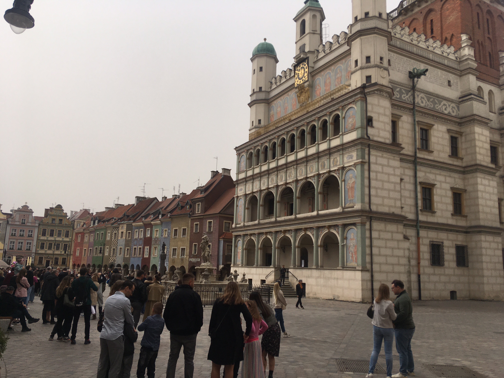 stary rynek ratusz - Jacek Butlewski