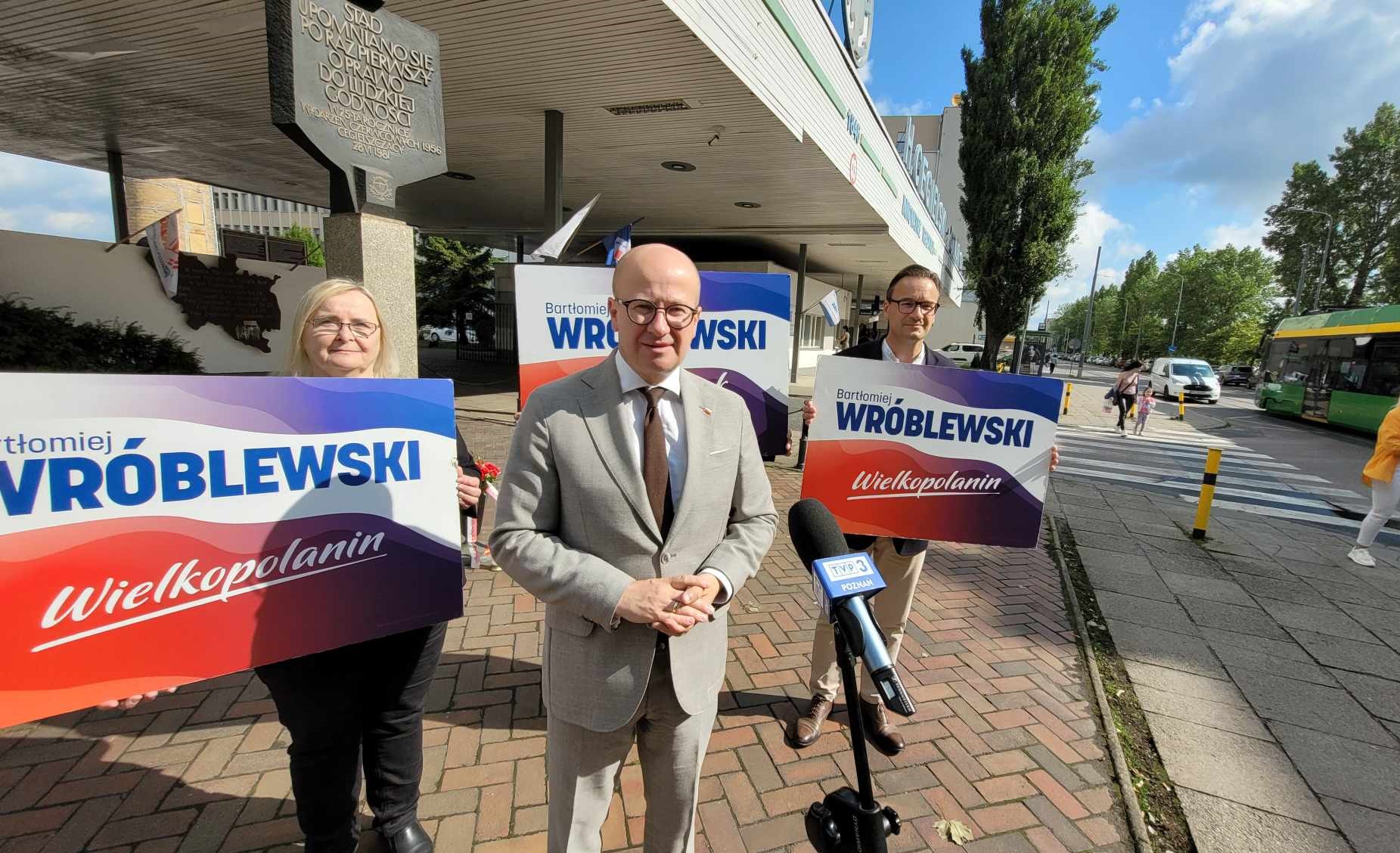 czołgi k2 wróblewski konferencja  - Krzysztof Polasik - Radio Poznań
