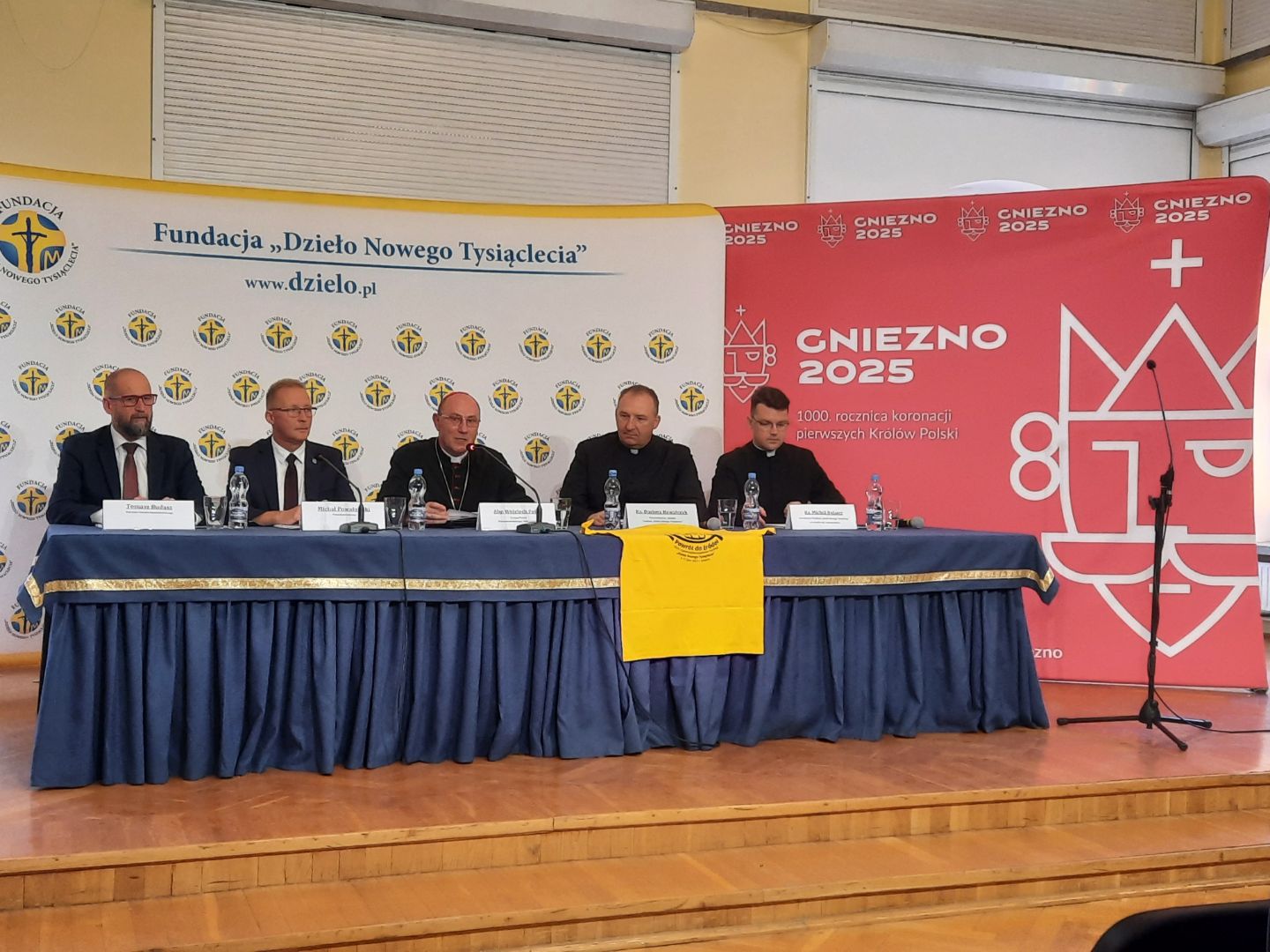 dzieło nowego tysiąclecia gnieżno - Rafał Muniak