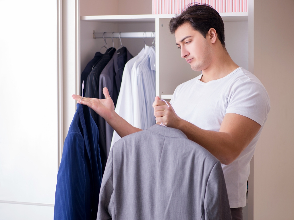 dress code - Canva