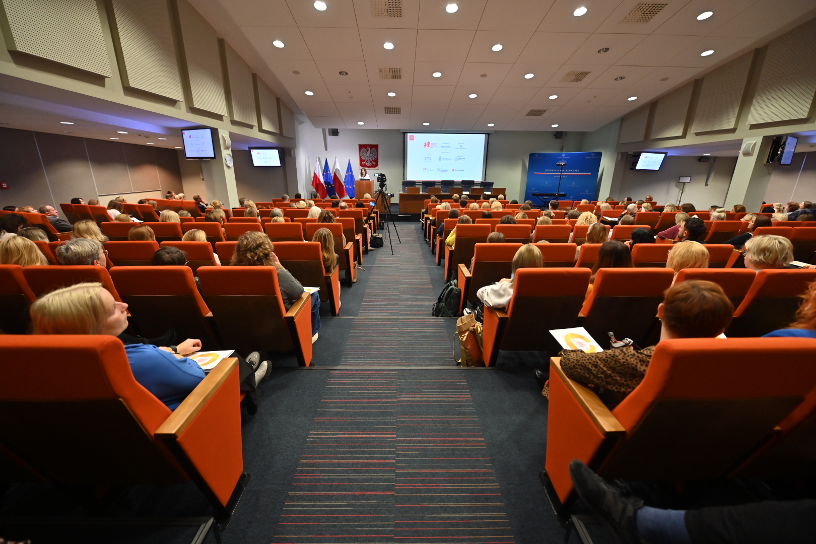 konferencja - Wojtek Wardejn - Radio Poznań