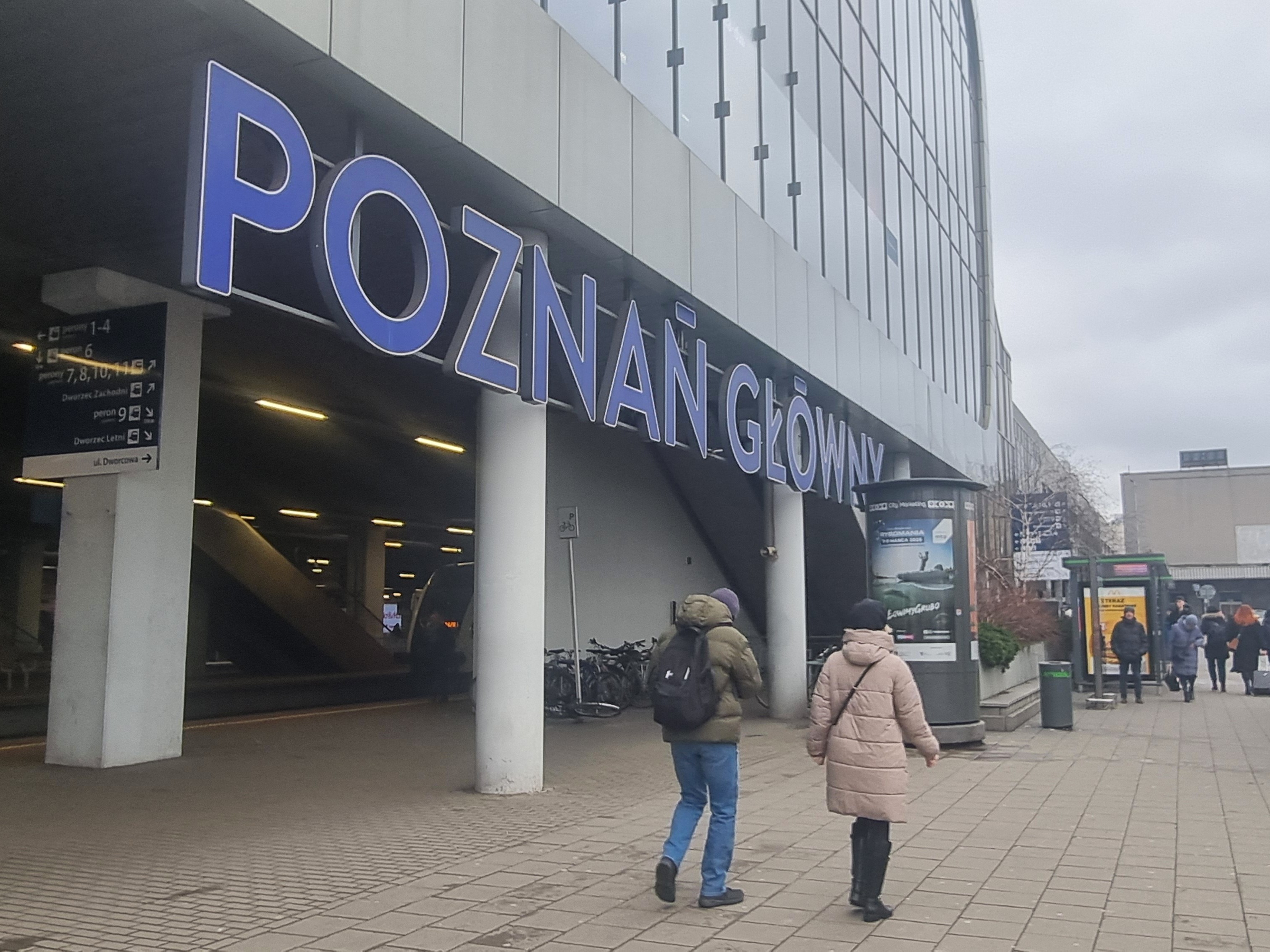 dworzec pkp - Magdalena Konieczna - Radio Poznań