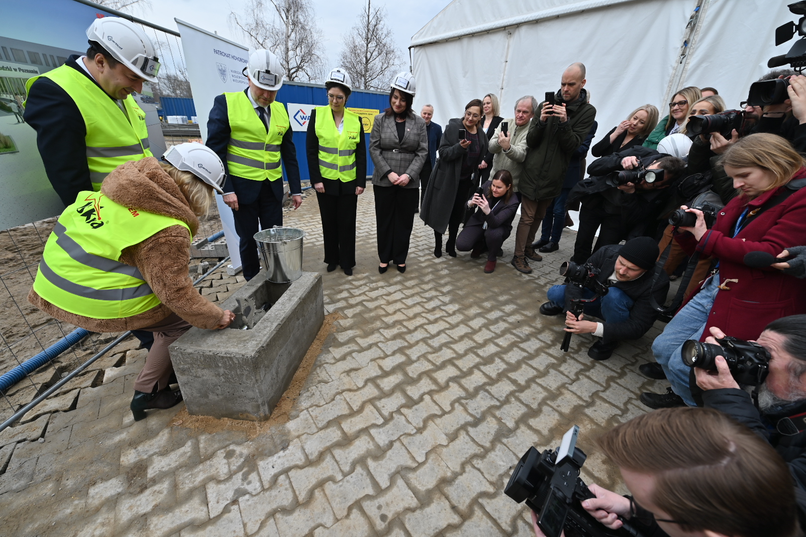 Szpital wojewódzki nowy sor - Wojtek Wardejn - Radio Poznań