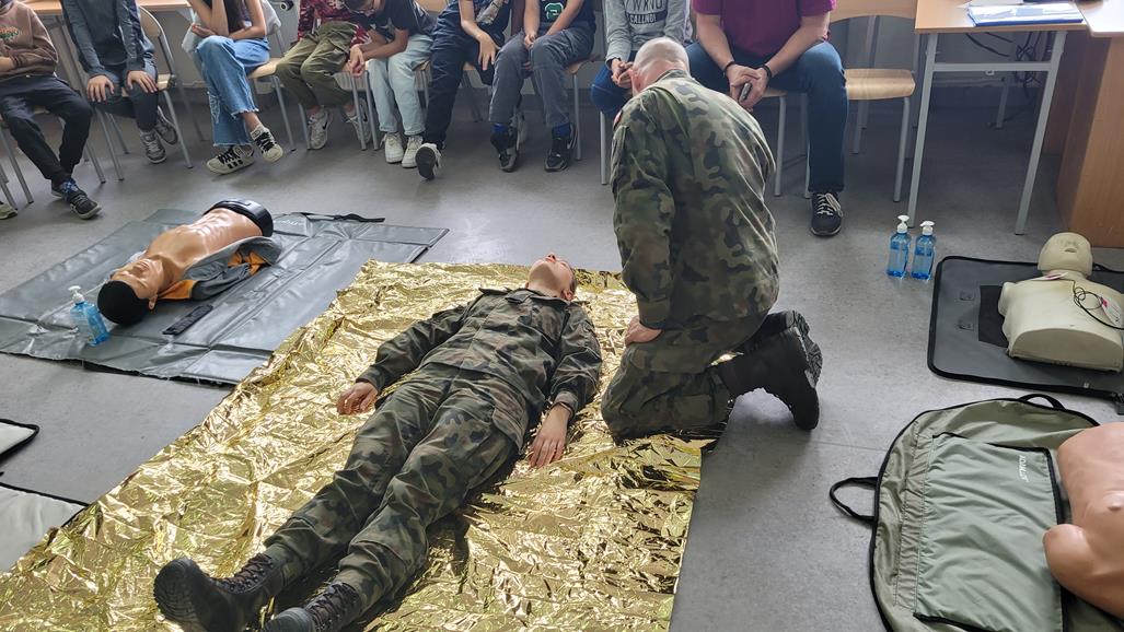 Edukacja z wojskiem - Krzysztof Polasik - Radio Poznań