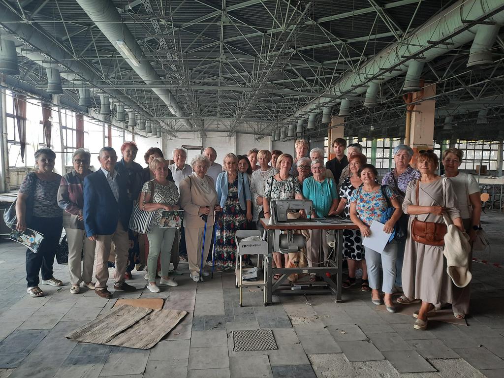 Zakład Przemysłu Odzieżowego w Koninie 50 urodziny - Michalina Maciaszek  - Radio Poznań