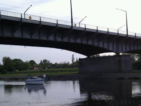 Żaglówka na Warcie  - Grzegorz Ługawiak