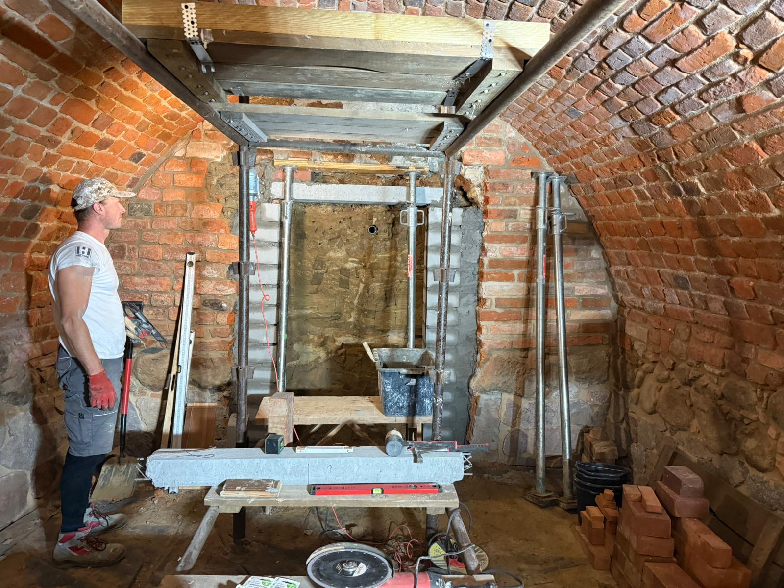 klasztor Misjonarzy Świętej Rodziny w Kazimierzu Biskupim - Grzegorz Maciejewski, wójt gminy Kazimierz Biskupi