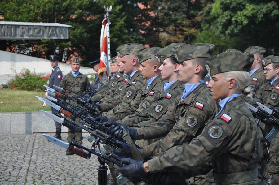 rocznica 2 wojny armii poznań - Eliza Hajdenrajch - Radio Poznań