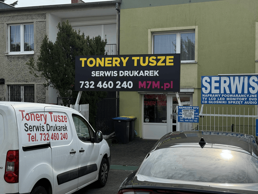 06fc94d1-733f-43a7-9ba0-37711e977589(1)