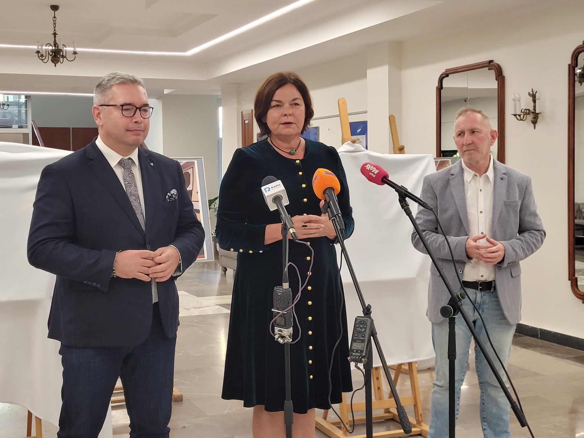 regionalne centrum kultury piła remont - Marek Wolski