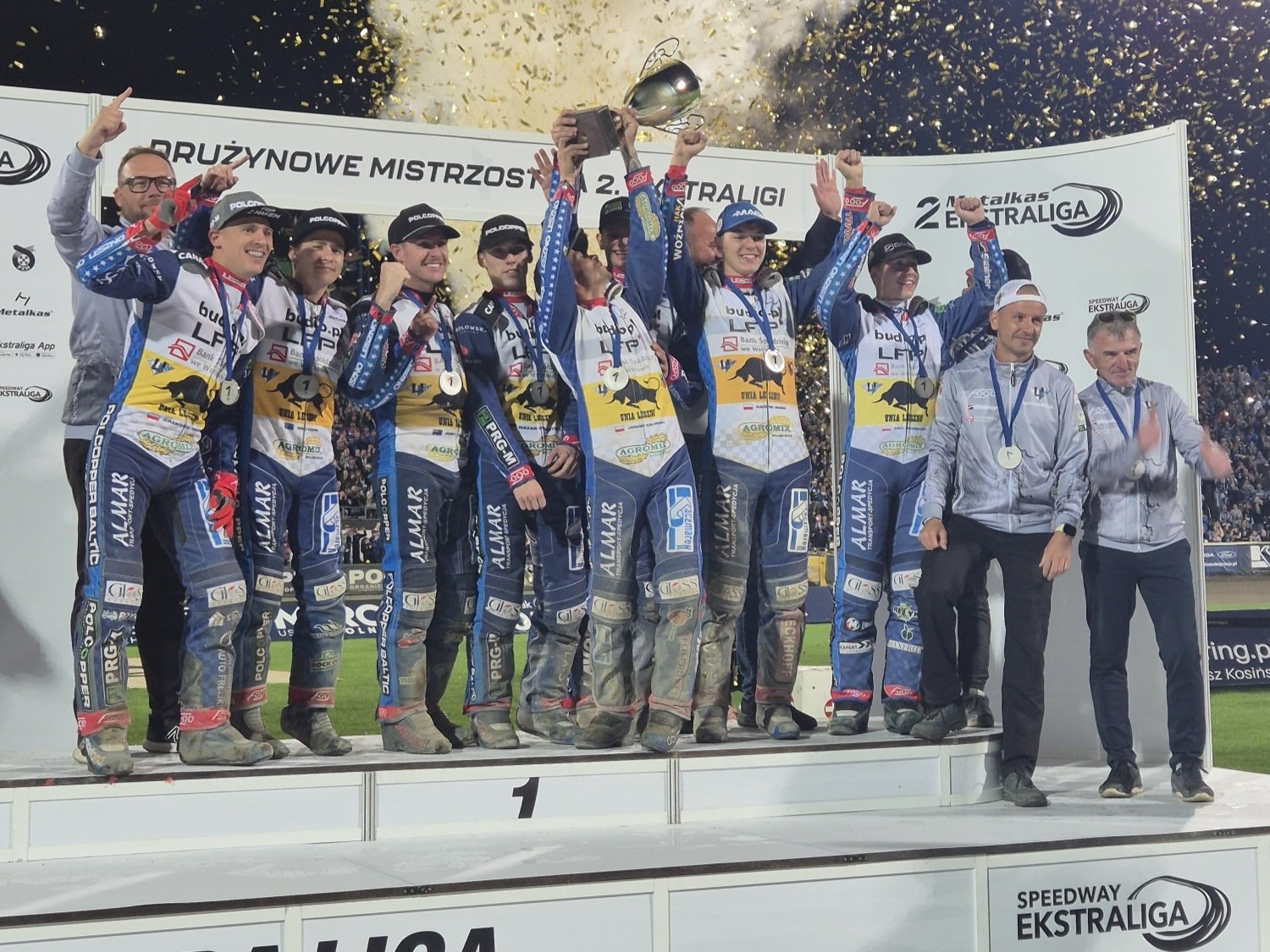 unia leszno byki żużel - Facebook Unia Leszno